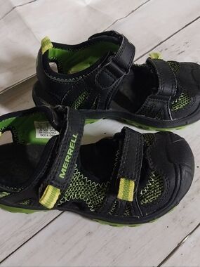 Merrell Kids Black Lime Green Hiking Sandals Boys Size 10 Hydro Rapid Sandals